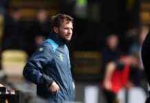 Building a Strong Foundation: Head Coach Prioritizes Substance Over Style news-10082024-142430