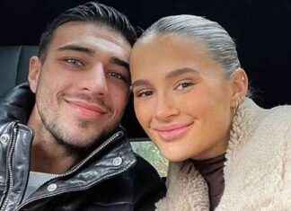 Tommy Fury Denies Kissing Woman in Nightclub Amid Molly-Mae Split news-18082024-120139