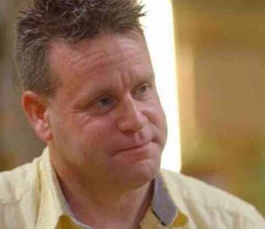 Restoration Expert Moved to Tears as He Repairs WW2 Ghetto Ring news-29082024-020826