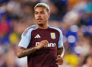 Aston Villa Sensation Morgan Rogers Impresses England Under-21 Manager news-10092024-105839