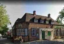 West Midlands Pubs for Sale with Beer Gardens and Characteristic Beams news-13102024-062642