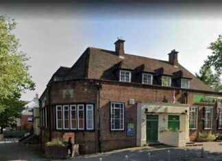 West Midlands Pubs for Sale with Beer Gardens and Characteristic Beams news-13102024-062642