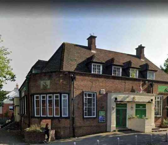 West Midlands Pubs for Sale with Beer Gardens and Characteristic Beams news-13102024-062642