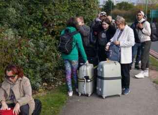 Understanding Passenger Compensation Rights at Birmingham Airport news-23102024-203126