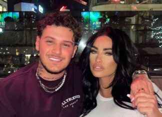 Katie Price Addresses Trust Issues Amid JJ Slater Split Rumors katie-price-addresses-trust-ssues-amid-jj-slater-split-rumors