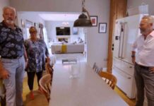 escape-to-the-country-host-halts-show-with-birmingham-couple