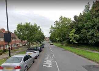 Teenagers Arrested for Attack on Bus Passengers: What Happened? teenagers-arrested-for-attack-on-bus-passengers-what-happened