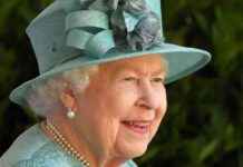 Queen Elizabeth II’s Favorite Afternoon Tea Sandwich Revealed queen-elizabeth-s-favorite-afternoon-tea-sandwich-revealed